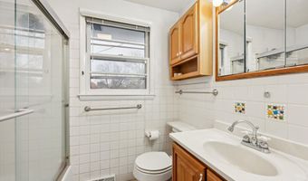 1908 Northwestern Ave, Ames, IA 50010