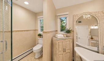 18 Monument Ln, Alpine, NJ 07620