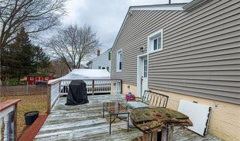 22 Lemis St, Coventry, RI 02816