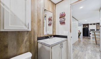 425 Pfeiffer Rd, Batesville, AR 72501