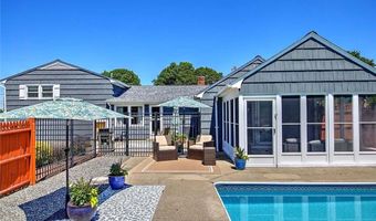 62 Meadowcrest Dr, Cumberland, RI 02864