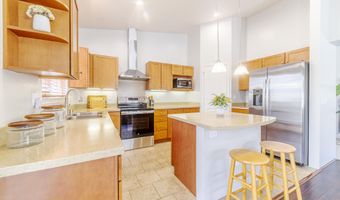 48 Hoku Puhipaka St, Kahului, HI 96732