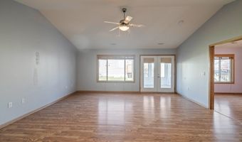 3218 SE Turnberry Dr, Ankeny, IA 50021