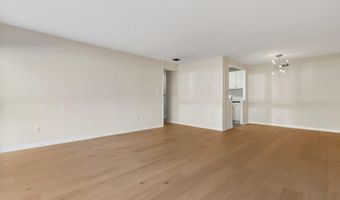 4970 BATTERY Ln 108, Bethesda, MD 20814