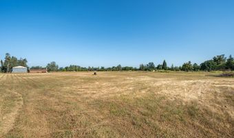 6679 Meadowlark Ln, Anderson, CA 96007