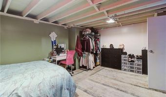 270 Woodward Ave, East Providence, RI 02914