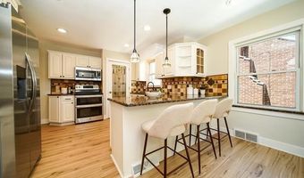 8076 Winona Ave, Allen Park, MI 48101