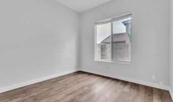 790 W CHERRYWOOD Dr, Chandler, AZ 85248