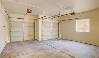 2043 N Holguin Way, Chandler, AZ 85225
