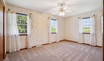 30020 Prier, Dyersville, IA 52040
