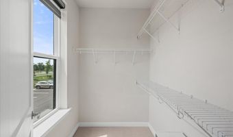 20316 NEWFOUNDLAND Sq, Ashburn, VA 20147