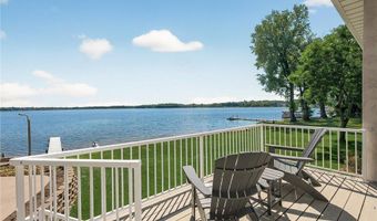 21501 Lake George Blvd, Oak Grove, MN 55303