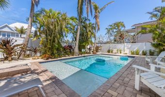 612 FERN St, Anna Maria, FL 34216