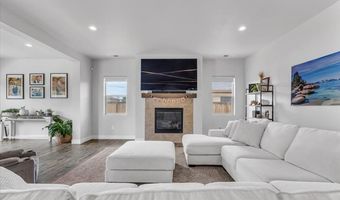 784 Grey Hawk Dr, Fernley, NV 89408