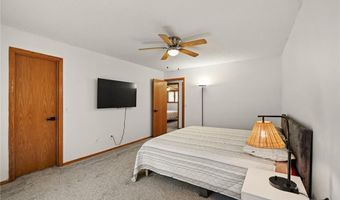 9 Farnham Dr, Bella Vista, AR 72714