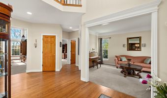 730 FENVIEW Cir, Algonquin, IL 60102
