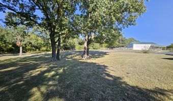 16427 Farm Road 2007, Aurora, MO 65605