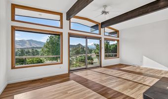738 Fairway Ct, Ashland, OR 97520