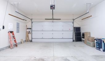 4380 Nottinghill Dr, Avon, IN 46123