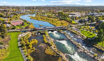 827 NW Delaware Ave, Bend, OR 97703