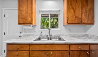 2555 Lupine St, Anderson, CA 96007