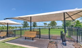 7401 PARADISO Dr, Apollo Beach, FL 33572