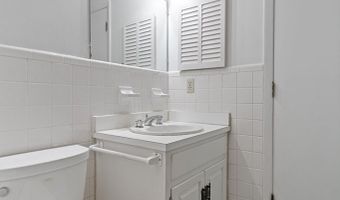 2713 WESTMEADE Rd, Albany, GA 31721