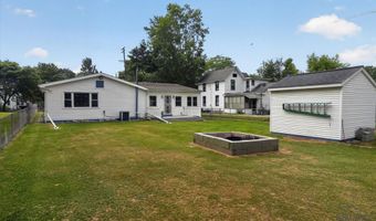 813 Barnes St, Albion, MI 49224