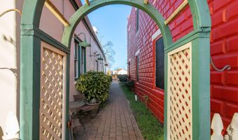 688 E Bay Ave, Barnegat, NJ 08005