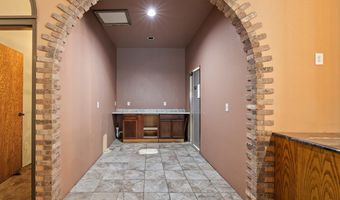 126 N 3RD St, Douglas, WY 82633