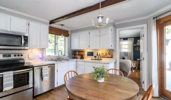 44 Cotuit Rd, Bourne, MA 02532