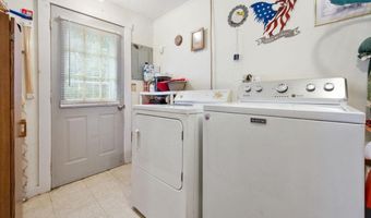 119 Falvey St, Bangor, ME 04401