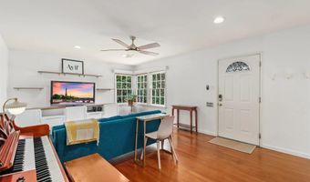 231 E 5Th Ave, Escondido, CA 92025