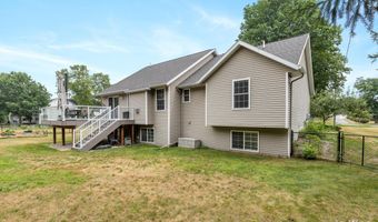 3529 Buttrick Ave SE, Ada, MI 49301