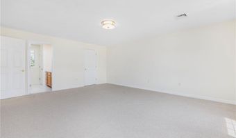 10 GINGER Trl, Coventry, RI 02816