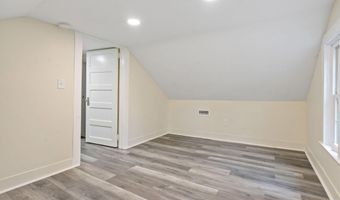 305 McCormack Rd, Albany, NY 12208