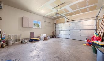 704 Mayfair Dr, Belgrade, MT 59714