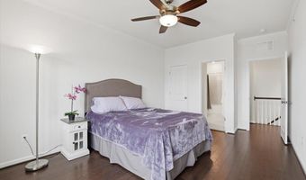 42045 BERKLEY HILL Ter, Aldie, VA 20105