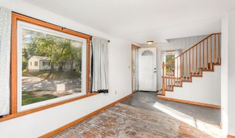 112 Windsor St, Alma, MI 48801