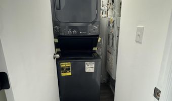 6 Oyster Bay L, Absecon, NJ 08201