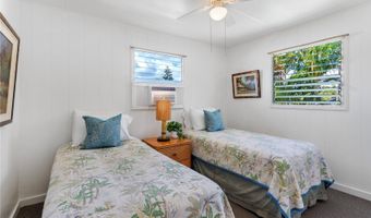 507 Kawailoa Rd B, Kailua, HI 96734