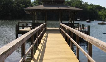 121 SEVERN Way, Arnold, MD 21012
