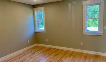 5 Cortland Pl, Standish, ME 04084