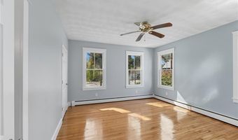 1107 Main St, Coventry, RI 02816