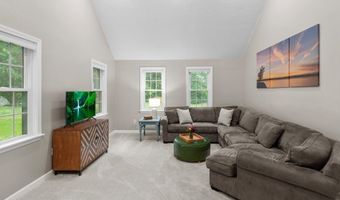 41 Nancy Dr, Ashland, MA 01721
