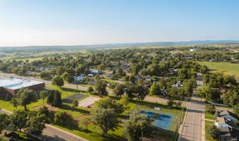 1106 Omaha St, Belle Fourche, SD 57717