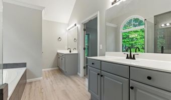 3274 Eagle Watch Dr, Woodstock, GA 30189