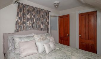1 Pell St, Newport, RI 02840