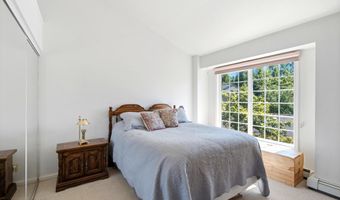 6420 E Northern Lights Blvd #7A, Anchorage, AK 99504