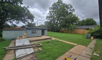 624 Navajoe Rd, Altus, OK 73521
